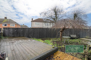 Photo 25- click for photo gallery